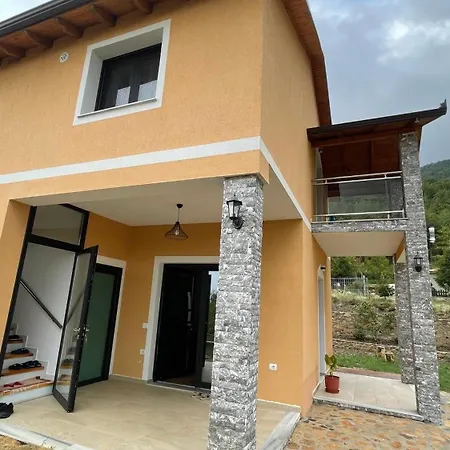 Apartmán Bujtina Halili Gjinar *