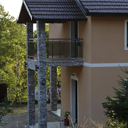 Bujtina Halili Gjinar Apartmán Elbasan