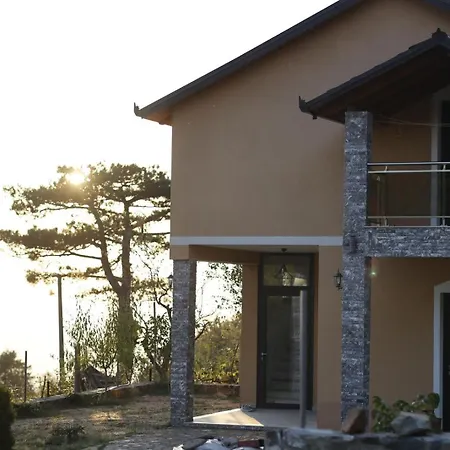Apartmán Bujtina Halili Gjinar *